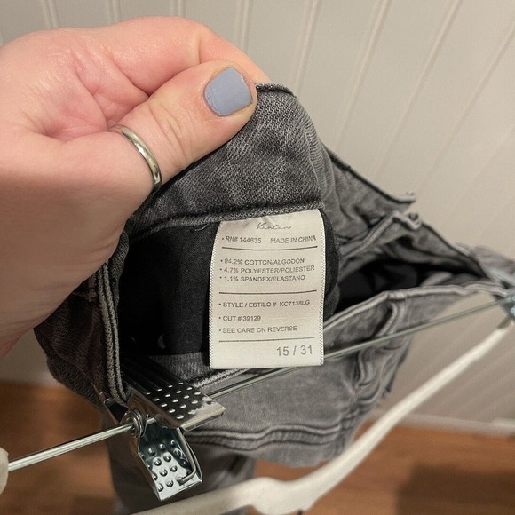 KanCan Grey Rainn Ultra High Rise Flare Jeans Button Fly Size 31 - Picture 7 of 8